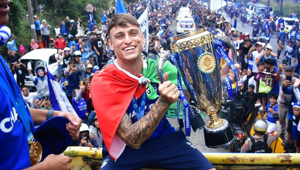 Stefano Beltrame Sampaikan Kabar dari Italia, Persib Bandung Juara Liga 1 Ramai Diperbincangkan di Italia