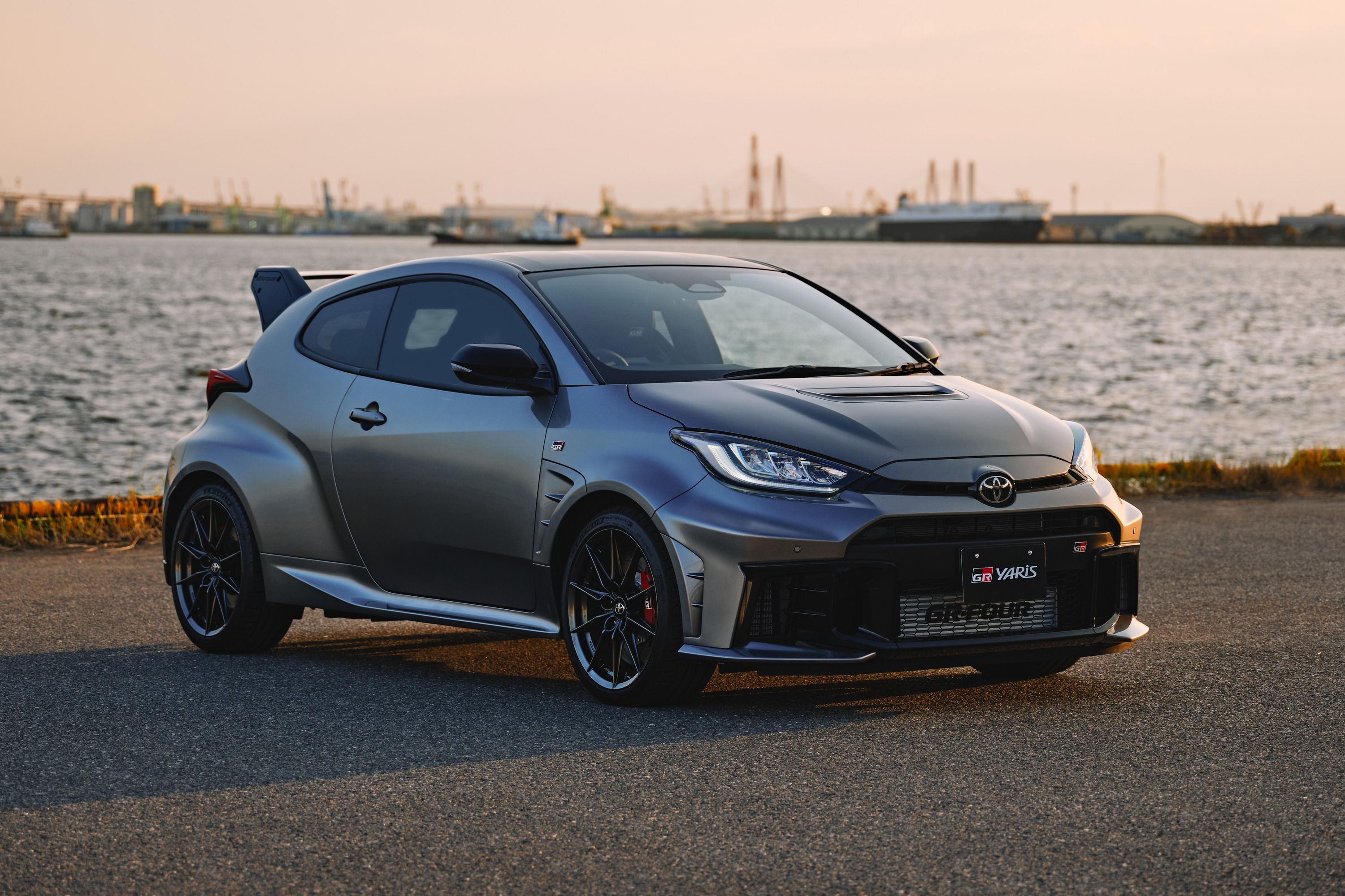 Toyota GR Yaris 2026 Manual vs Otomatis: Transmisi GR-DAT untuk Mobil Harian?