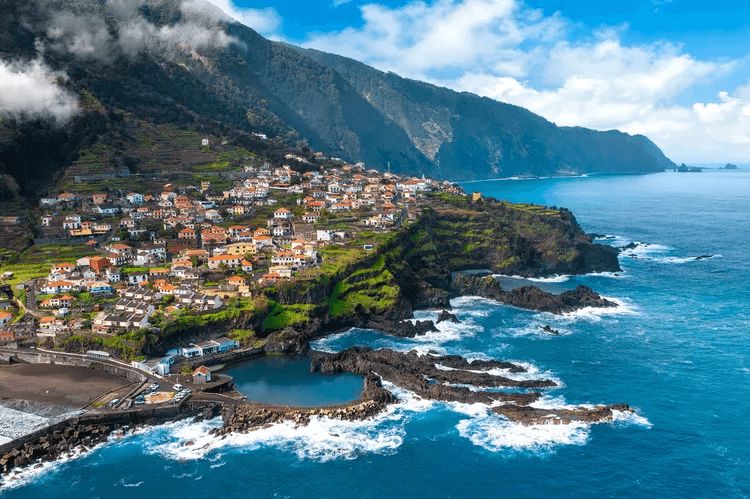 Madeira Puncaki Destinasi Terpopuler 2026 Versi TripAdvisor, Ini 3 Kota Favorit Wisatawan