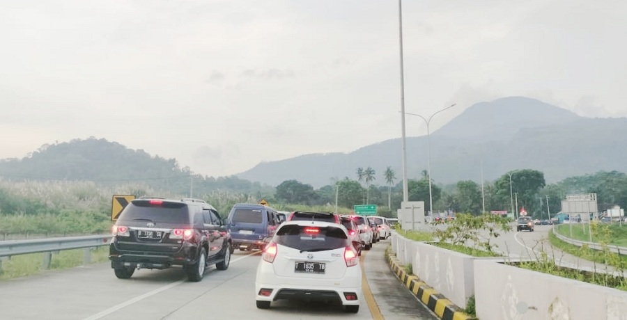 Dari Sumedang ke Cirebon Gunakan Tol Cisumdawu GT Cimalaka, Mumpung Masih Gratis Loh