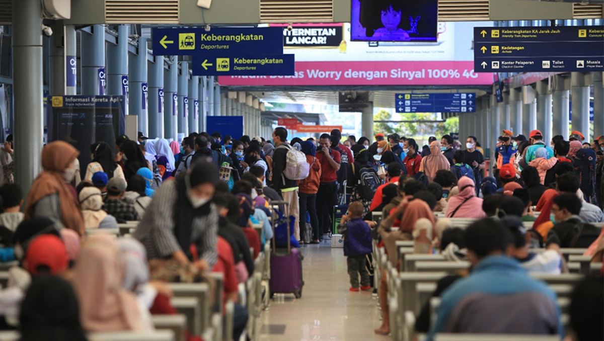 Jangan Sampai Kehabisan! Berikut Jadwal Pemesanan Tiket KA Lebaran 2025