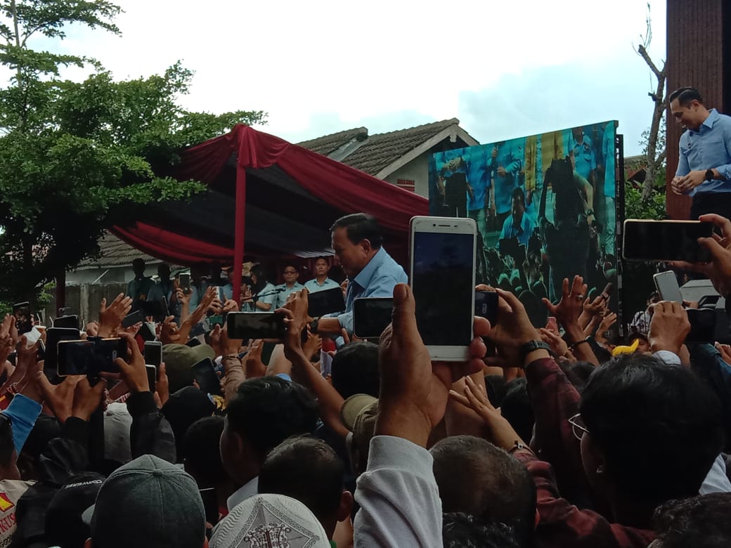 Kampanye Perdana di Tasikmalaya, Kata Prabowo Subianto: Kita Mampu Membawa Masa Depan Bangsa yang Hebat