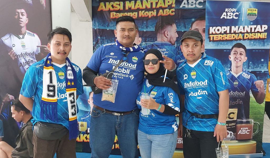 Rindu Bobotoh Persib Terbayarkan, Kini Merasakan Lagi Atomosfer Stadion GBLA yang Bergemuruh