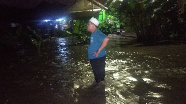 Diguyur Hujan Deras Semalam, Cieunteung Terendam Banjir 1,5 Meter