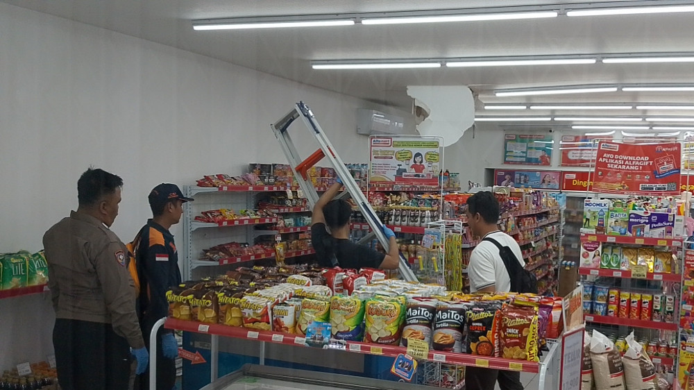 Dua Kali Dalam Seminggu: Maling Membobol Minimarket di Tasikmalaya!