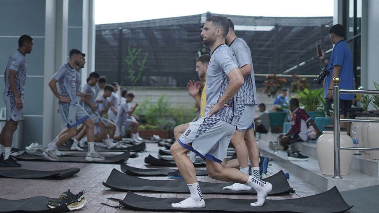 Persib vs WSW: Ini Misi Luciano Guaycochea, Adam Przybek, Uliliam Barros Pereira