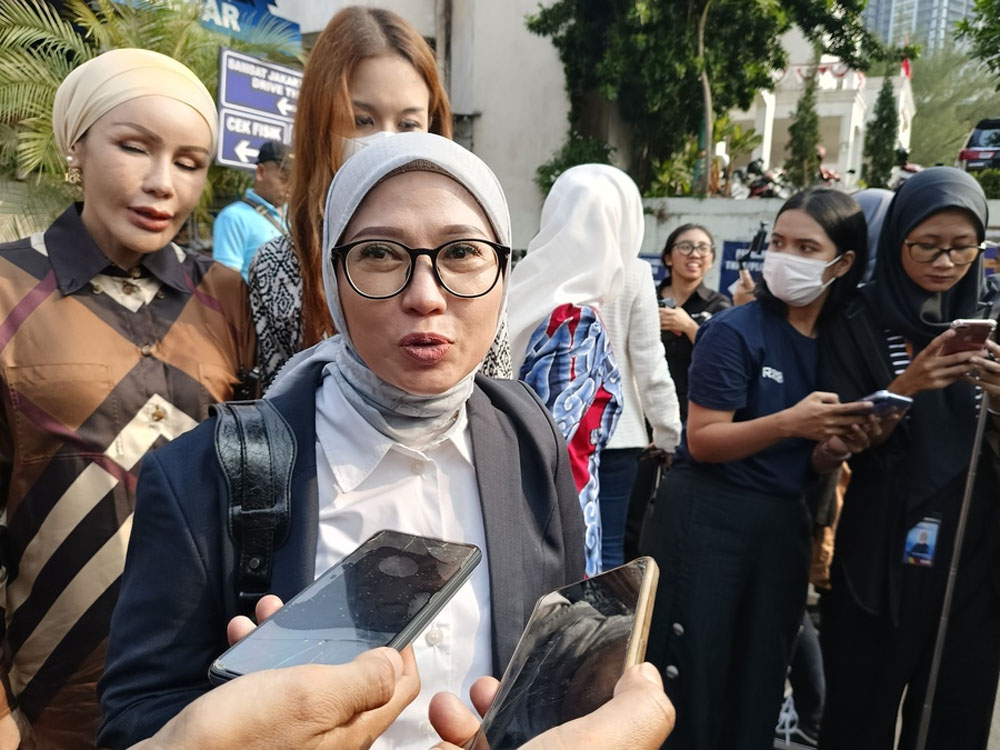 Kronologis Dugaan Miss Universe Indonesia Difoto Tanpa Busana, Korban Lapor Polisi