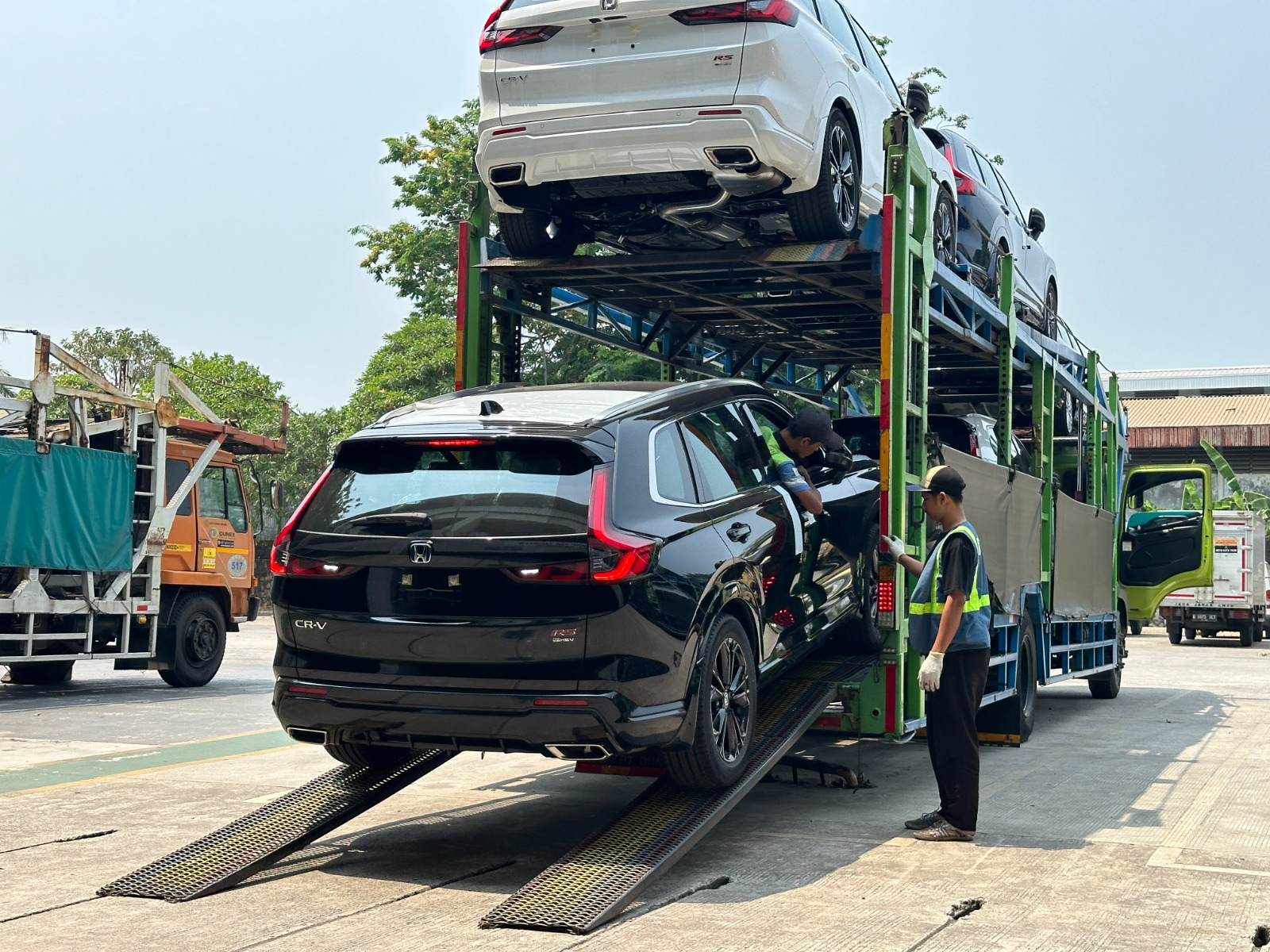 Mantap! Pemesanan Mobil Terbaru Honda CR-V Mencapai 2.000 Unit, Simak Fitur Canggih dan Harganya