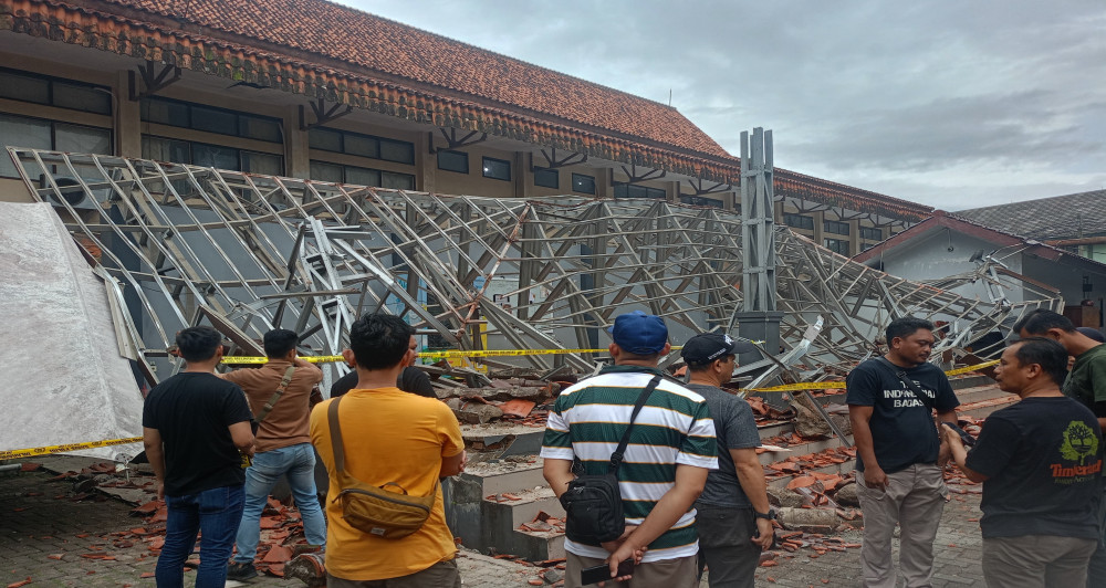 Unsil Tasikmalaya Bakal Lakukan Audit Fasilitas Setelah Gazebo FKIP Ambruk, Satu Mahasiswa Masih Dirawat