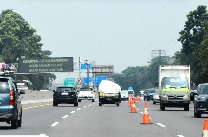WOW 1,5 Juta Kendaraan Pemudik Sudah Balik ke Jakarta, Adita Irawati: Lonjakan Masih Tinggi