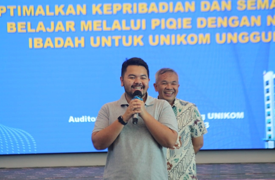 Liburan Ke Australia, Dr Aqua Dwipayana Bersama Putra Bungsunya Savero Karamiveta Sharing di KJRI Sydney