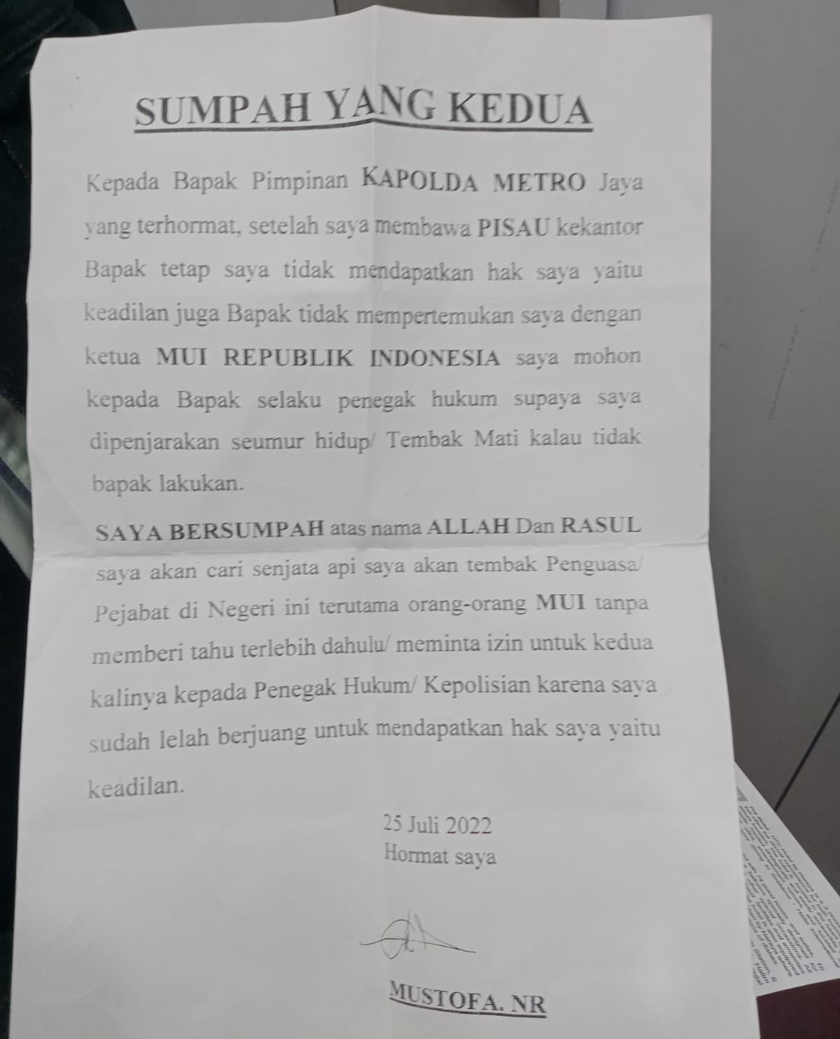 Rekam Jejak Pelaku Penembakan Kantor MUI, Rusak Fasilitas Kantor DPRD Lampung, Tulis Sumpah yang Kedua