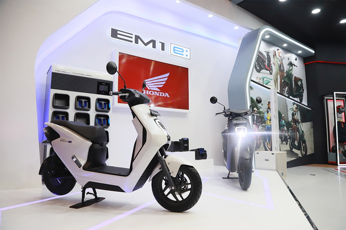 Motor Listrik yang Ditunggu Telah Tiba, Ini Spesifikasi dan Harga Honda EM1 e: yang Cocok untuk Perkotaan