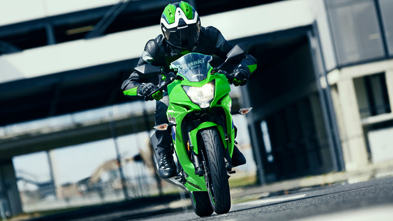 Desain Livery Baru Kawasaki Ninja 125 2026 Resmi Diperkenalkan, Hijau Limau Tetap Ikonik