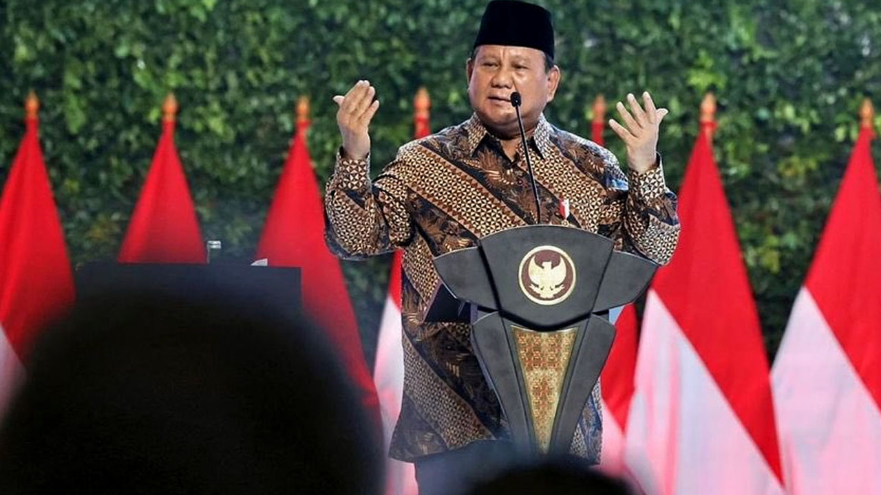 Presiden Prabowo Subianto Resmi Naikkan Upah Minimum Nasional 2025 Sebesar 6,5 Persen, UMP Jabar Berapa?