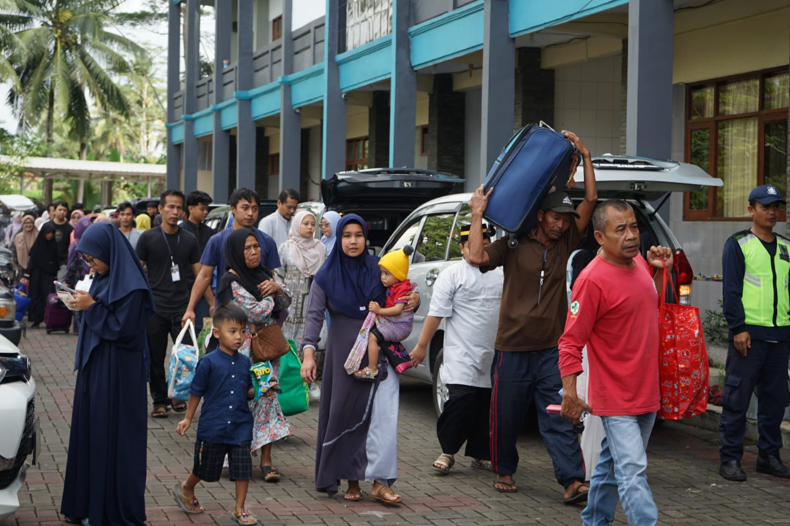 166 Santri Baru Pesantren Muhammadiyah Afsi Kabupaten Tasikmalaya Masuk Kobong