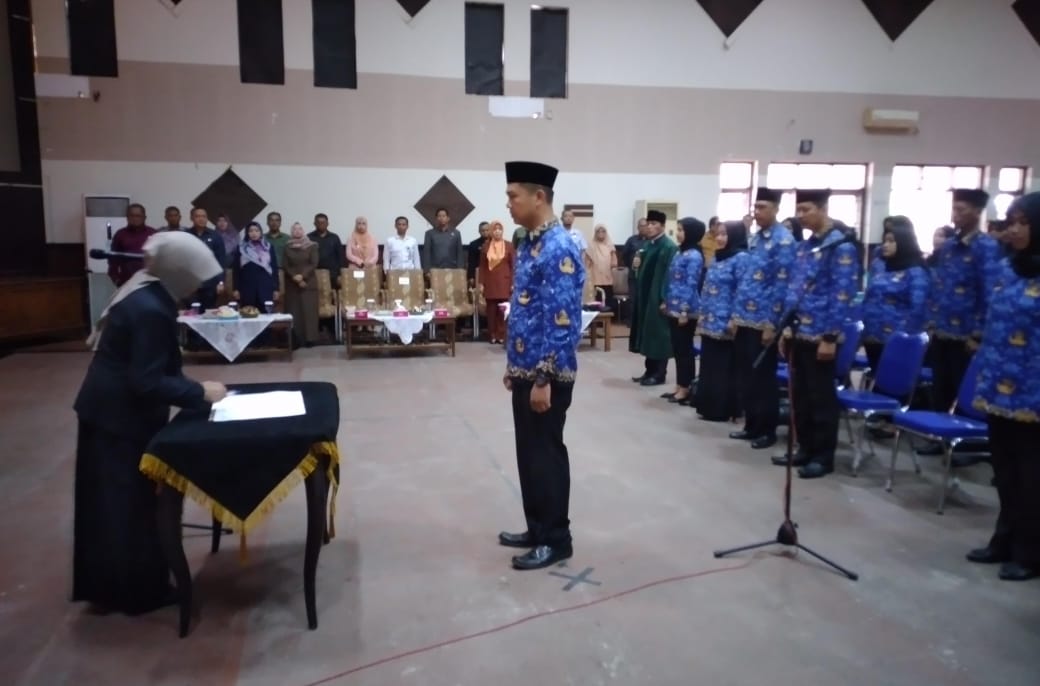 Belasan Tahun Mengabdi, 87 Honorer Kota Banjar Dilantik Jadi P3K Tenaga Teknis