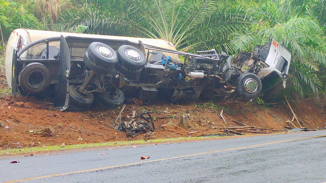 Pengendara Motor di Kabupaten Ciamis Meninggal Tertabrak Tronton, Jasa Raharja Berikan Santunan