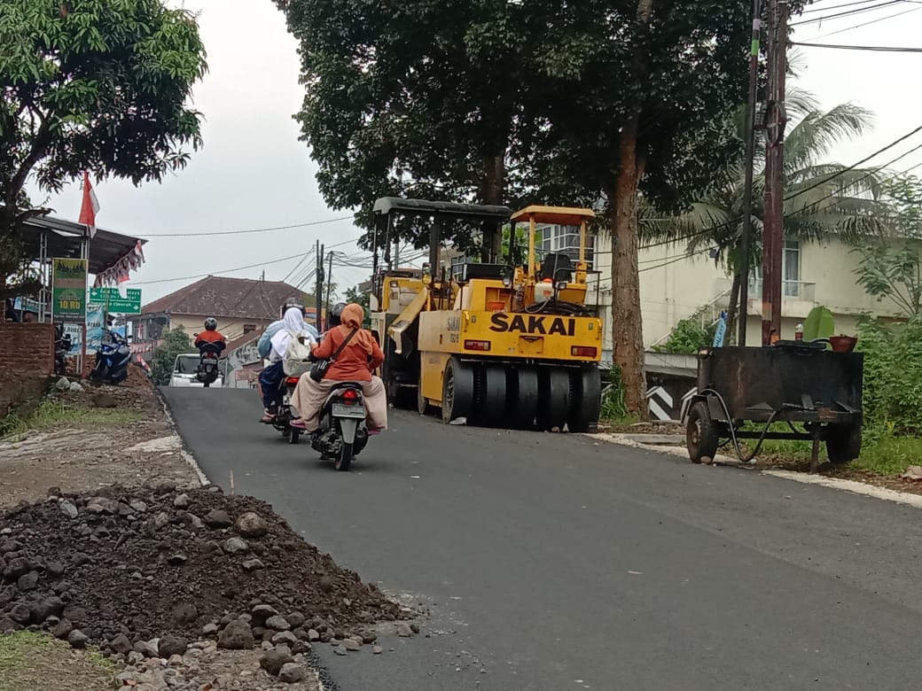 Ini Besaran Anggaran Perbaikan Perbaikan Jalan Bojongkoneng Sepanjang 1,1 Kilometer