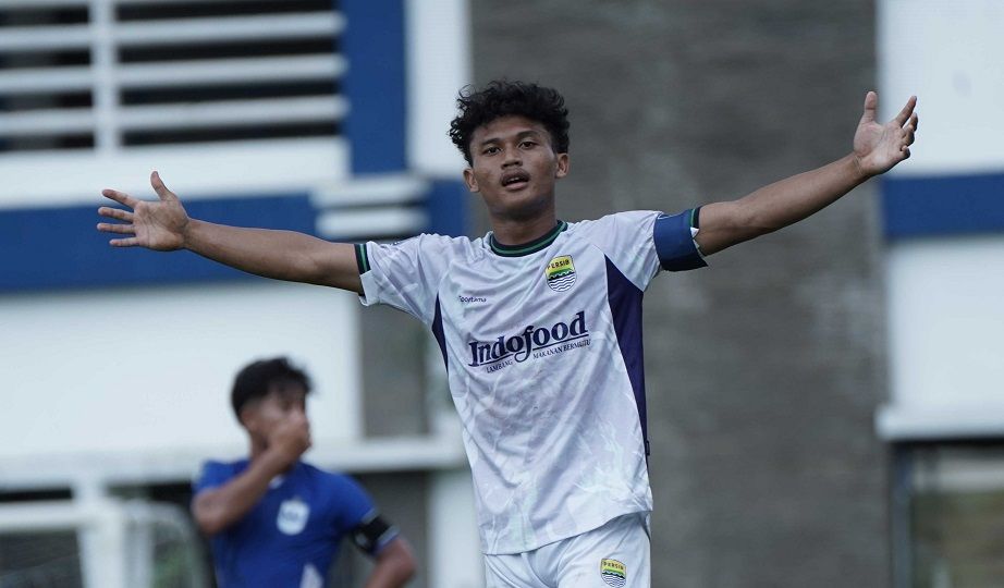 Striker Muda Persib Zulkifli Lukmansyah Dapat Pesan Menyentuh dari Pelatihnya di Persib U18