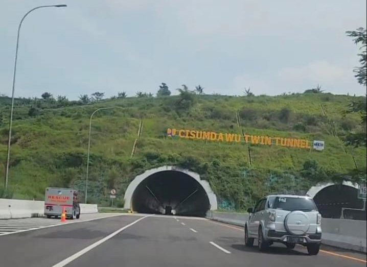 Membanggakan, Terowongan Kembar Terpanjang di Indonesia Tol Cisumdawu, Indah Berada di Wilayah Pegunungan 