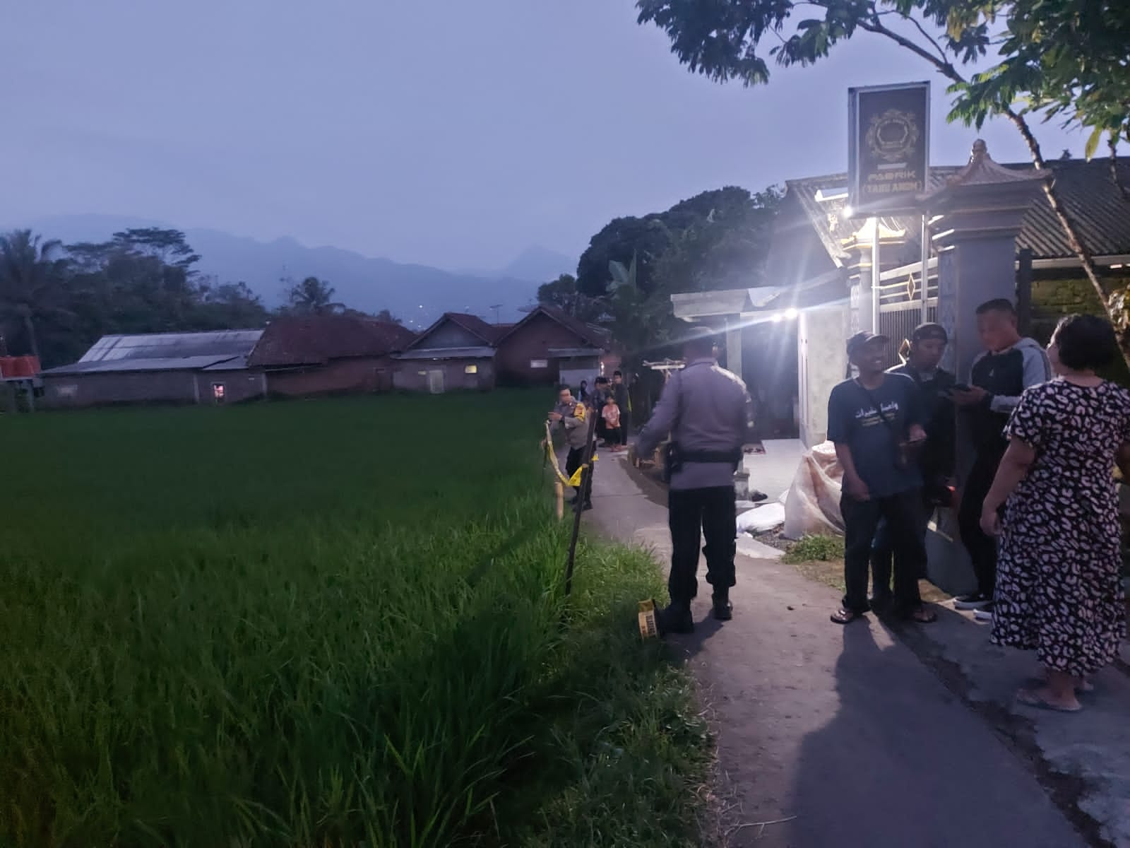 Waduh! Ada Mortir di Pematang Sawah? Polisi di Tasikmalaya Bergerak