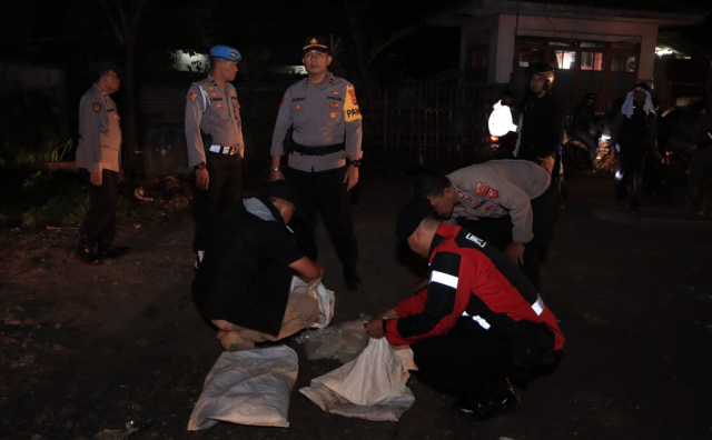 Polisi Gagalkan Peredaran Miras Tuak di Bekas Terminal Cilembang