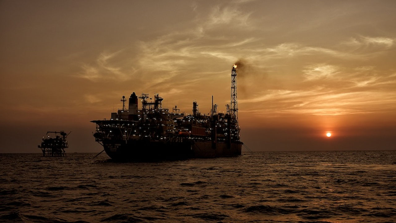 ICP Desember 2025 Turun ke USD 61,10 per Barel, Benarkah Jadi Sinyal Harga BBM Turun Jelang Puasa?