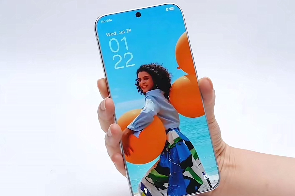 Ponsel TECNO Tanpa Bingkai Bikin Melongo, Bezel 0 mm Jadi Kenyataan?