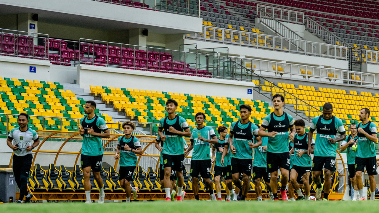 Persebaya Sudah Siap Tempur Hadapi Persija, Simak Head to Head dan Analisis Eduardo Perez