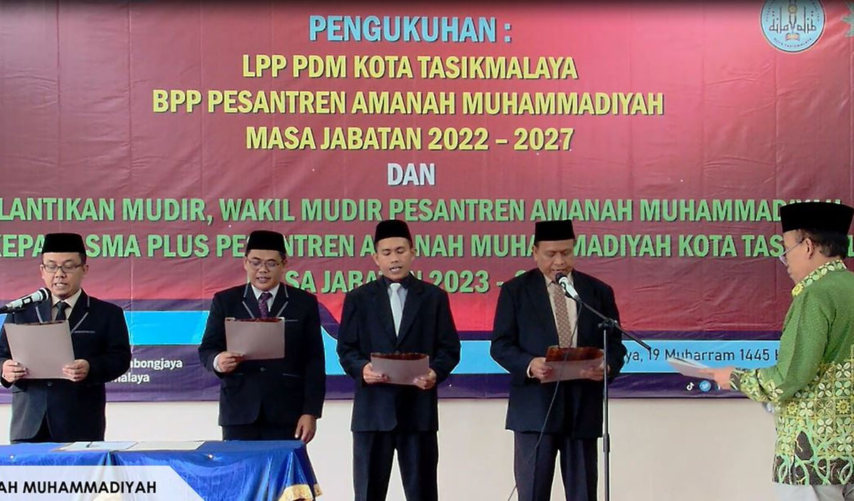 PW Muhammadiyah Jawa Barat Kukuhkan Mudir, Wakil Mudir dan Kepala SMA Plus Pesantren Amanah