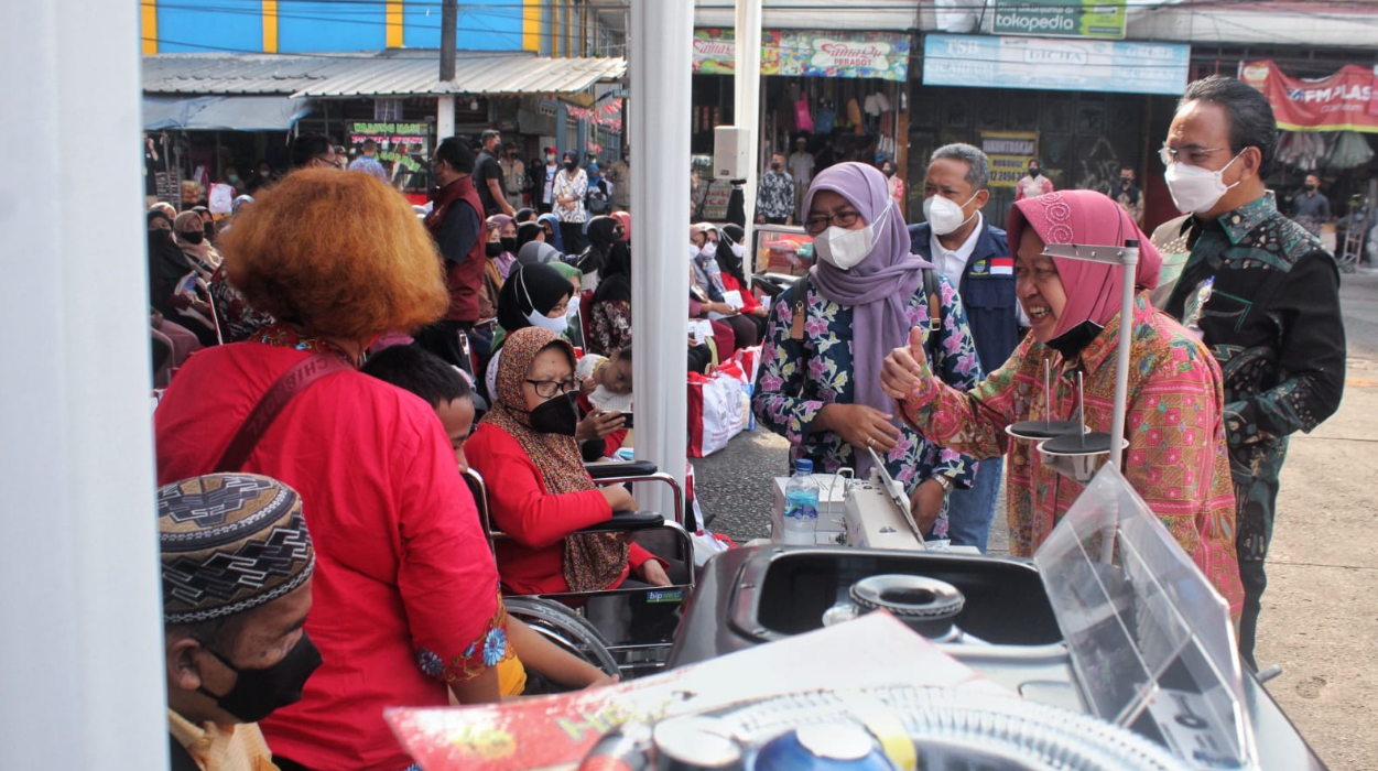 Tahap 1 PKH Capai Rp1,199 triliun, Kemensos Juga Beri Tangan dan Kaki Palsu Buat Aira, Korban Kecelakaan