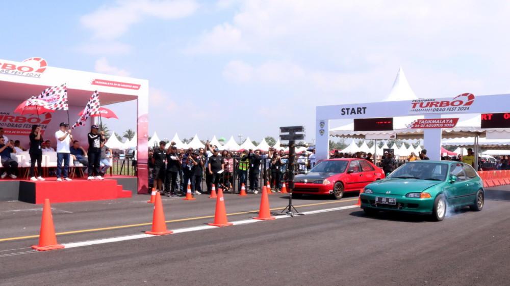 Balapan di Landasan Udara Wiriadinata Kota Tasikmalaya, Pertamax Turbo Drag Fest 2024 Diikuti Ratusan Peserta