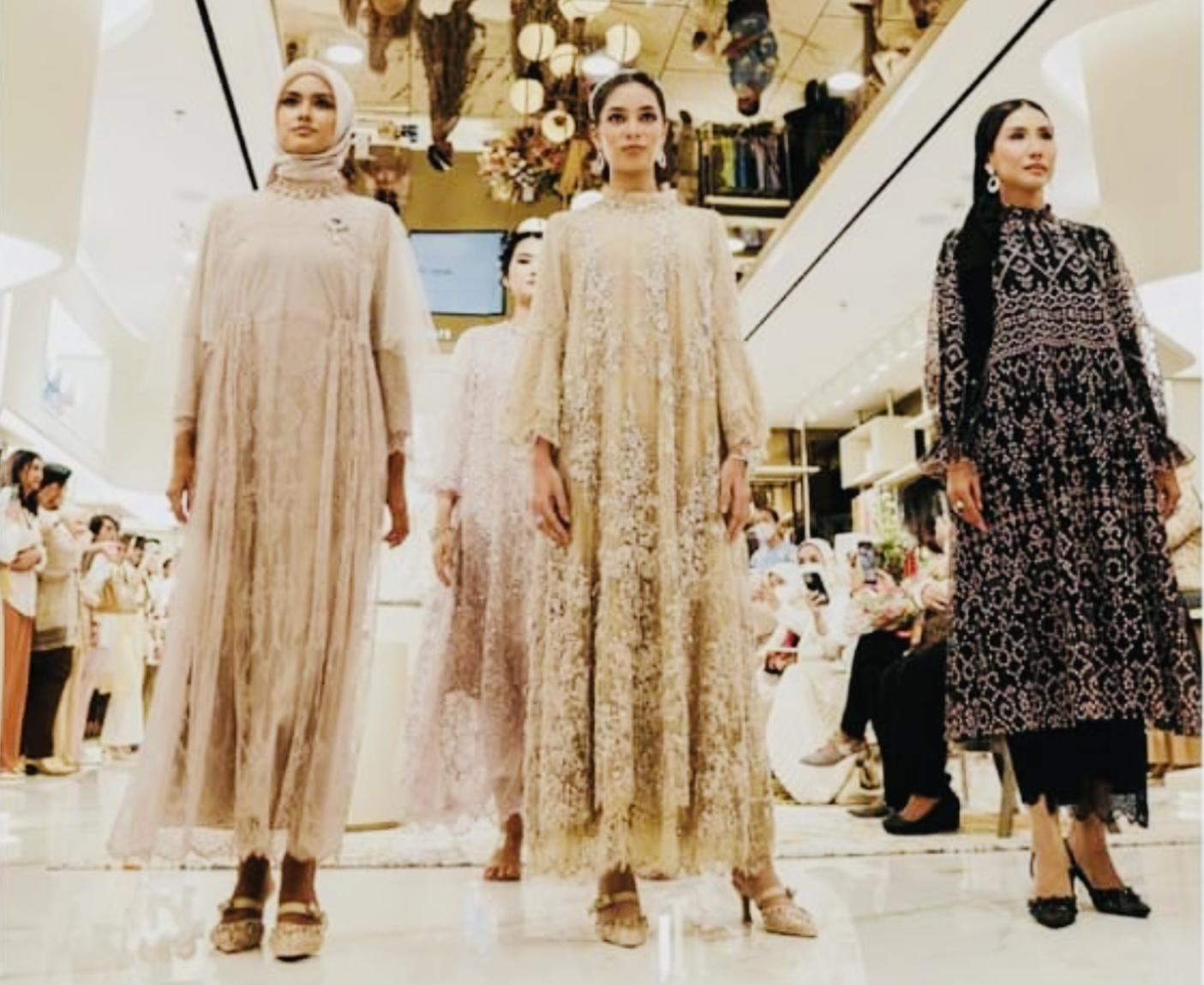 BANGGA Produk Fesyen Indonesia Tampil di New York Fesyen Week, Salah Satunya Ada ZETA PRIVE
