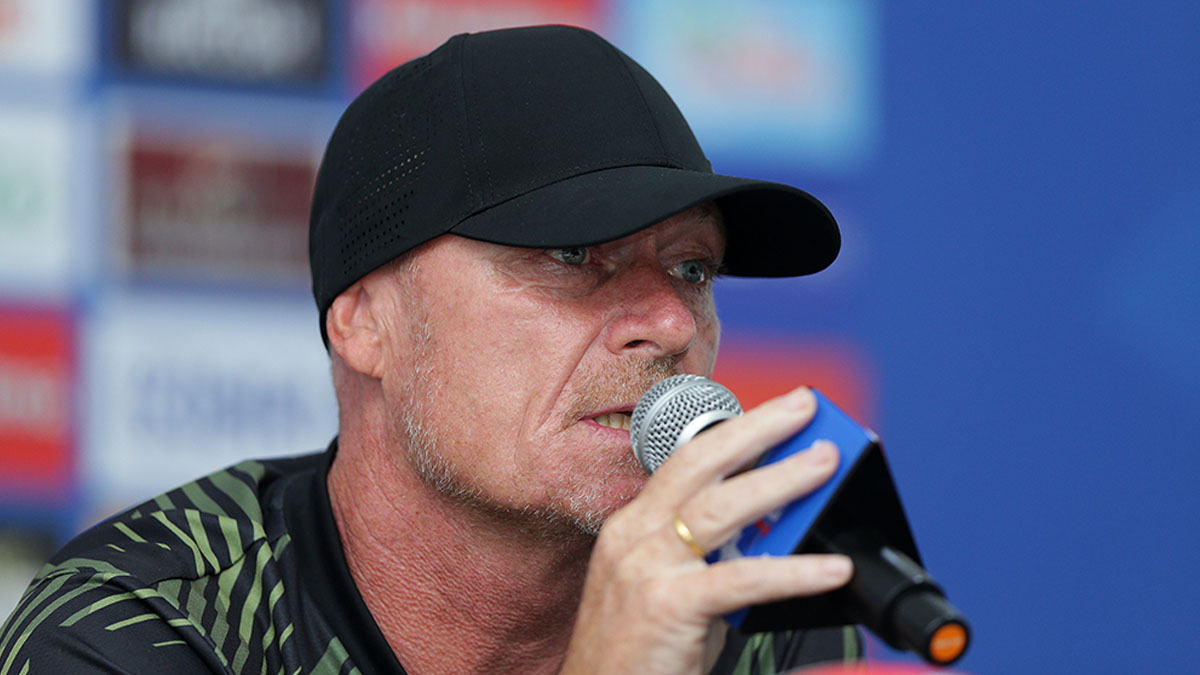 Peter De Roo Minta Persis Main Enjoy, Riyandi Siap Tampil Maksimal Lawan Persib