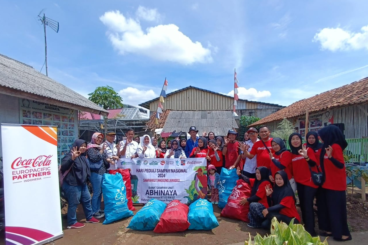 CCEP Indonesia Peringati HPSN 2024 Bersama Komunitas Binaan Dukung Zero Waste Zero Emission 2050