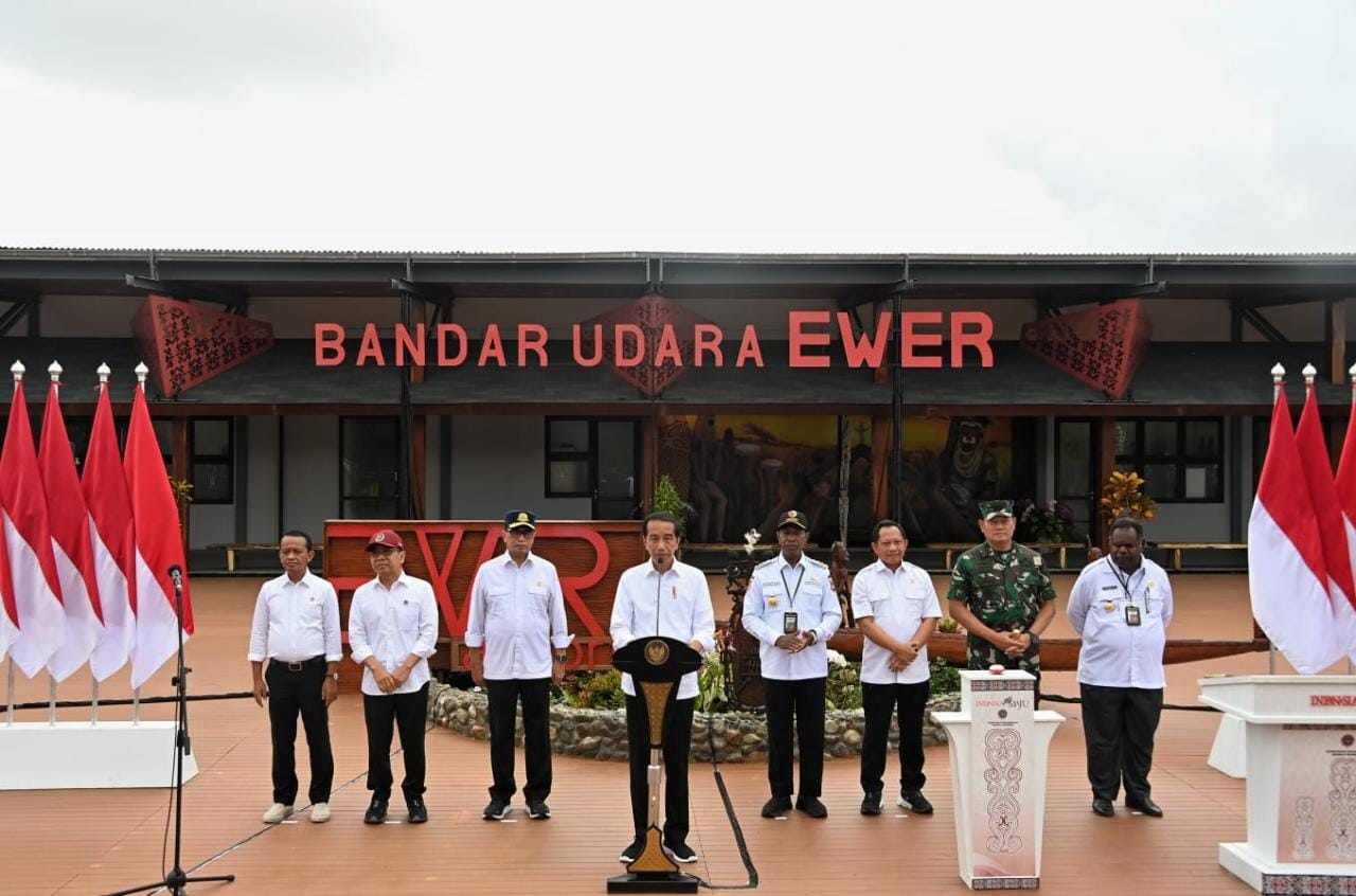 Bandara Ewer di Kabupaten Asmat Resmi Beroperasi, Presiden Jokowi Sebut Dapat Tingkatkan Ekonomi dan Wisata