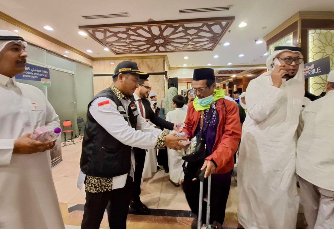 Alhamdulillah, 54.000 Jemaah Haji Indonesia Sudah Mendarat di Madinah, Ini Batasan Waktu bagi Jemaah Umrah
