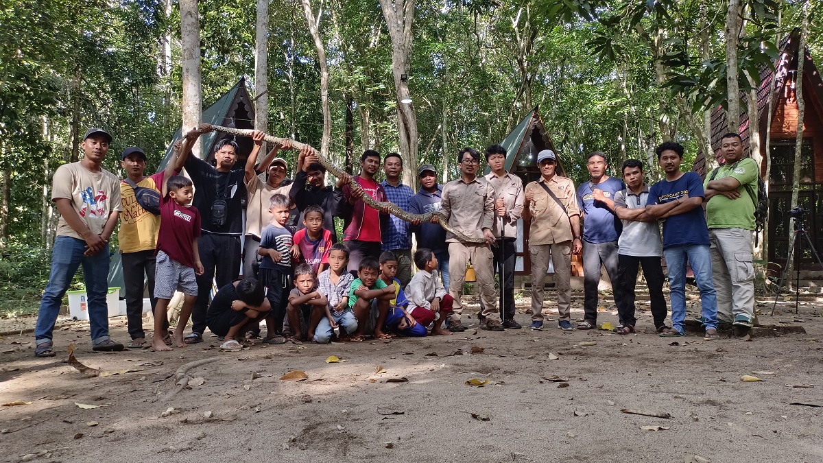 LPHD Pangalima Jerrung dan Warga Dumaring Diberi Pemahaman tentang Snake Awareness, P3K, dan Kedaruratan