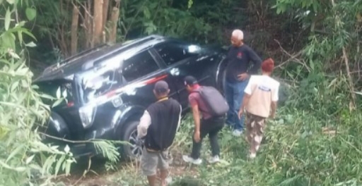 Mobil Anggota DPRD Kabupaten Tasikmalaya Masuk Jurang Sedalam 8 Meter, Begini Kronologinya