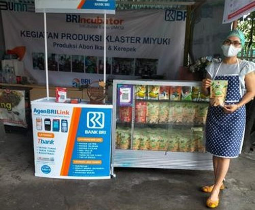 Berbekal Pelatihan & Pinjaman dari BRI, Penjual Nasi Kuning Pinggir Jalan Sukses Jadi Pengusaha Makanan