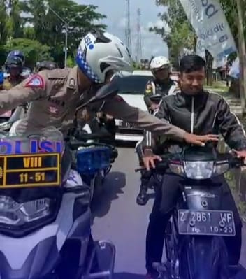 Patroli Humanis, Inovasi Polres Pangandaran Ciptakan Kota Wisata Tertib Berlalulintas