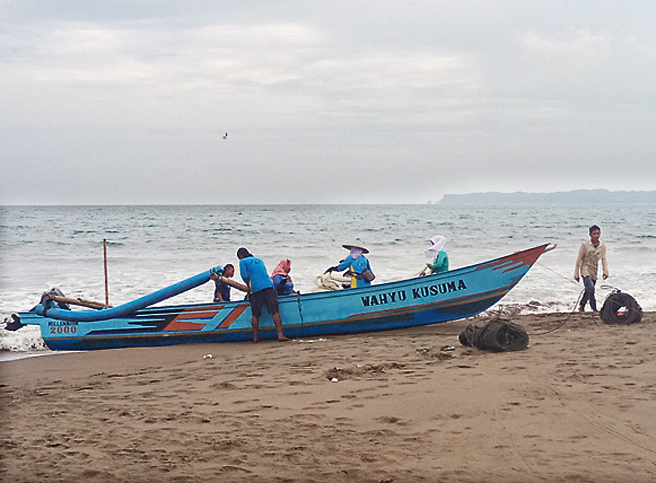 Diambil di Kantor Pos, 3.300 Nelayan di Pangandaran Akan Dapat BLT Sebesar Rp 150.000 Tiap Bulan 