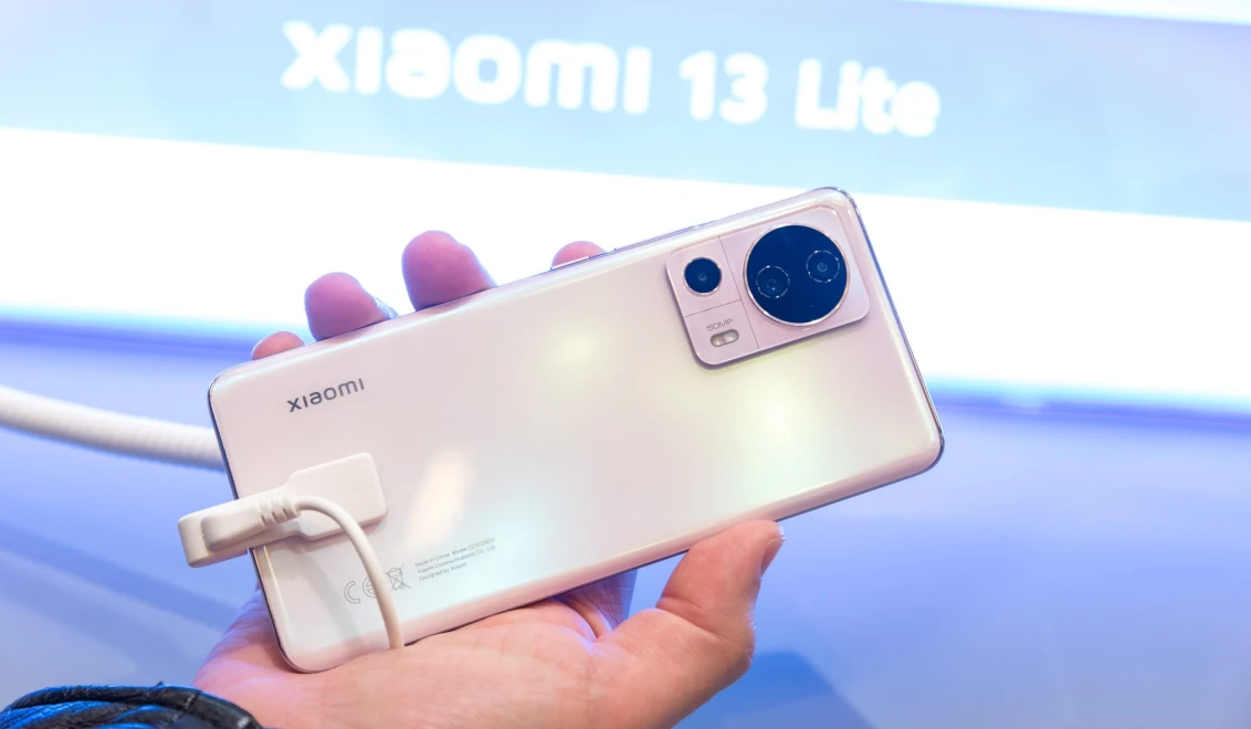 Spesifikasi Xiaomi 13 Lite di Atas HP Spek Dewa Redmi 13 Pro Max dengan Refresh Rate 120Hz