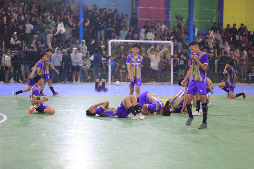 Yel Yel Nesata Menggema di Siliwangi Futsal, SMPN 1 Kota Tasik Juara Futsal Wali Kota Cup 2023, SMPN 2 Tangguh