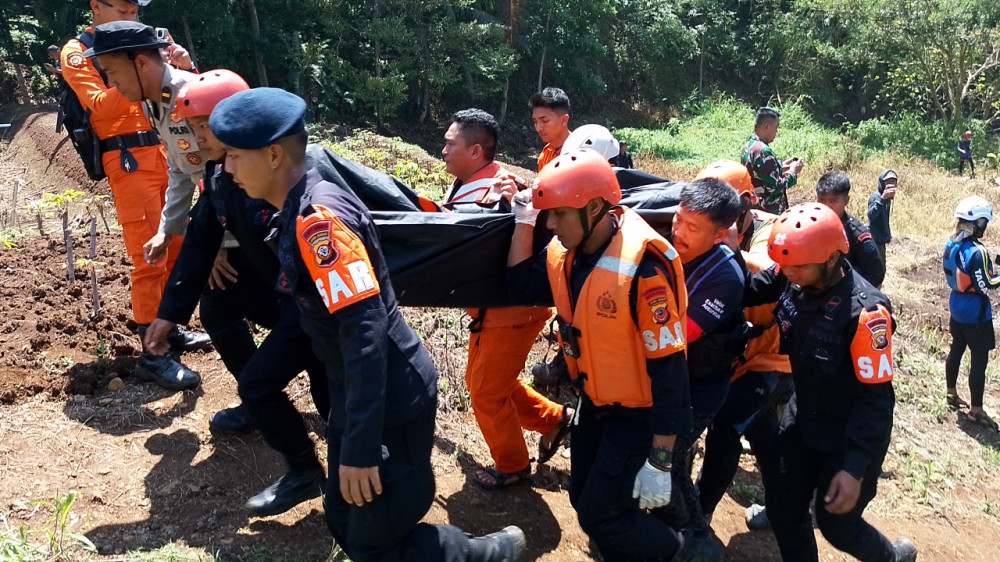 Pencarian Intensif Tim SAR Gabungan Temukan Pelajar yang Hanyut di Sungai Citanduy Kota Tasikmalaya