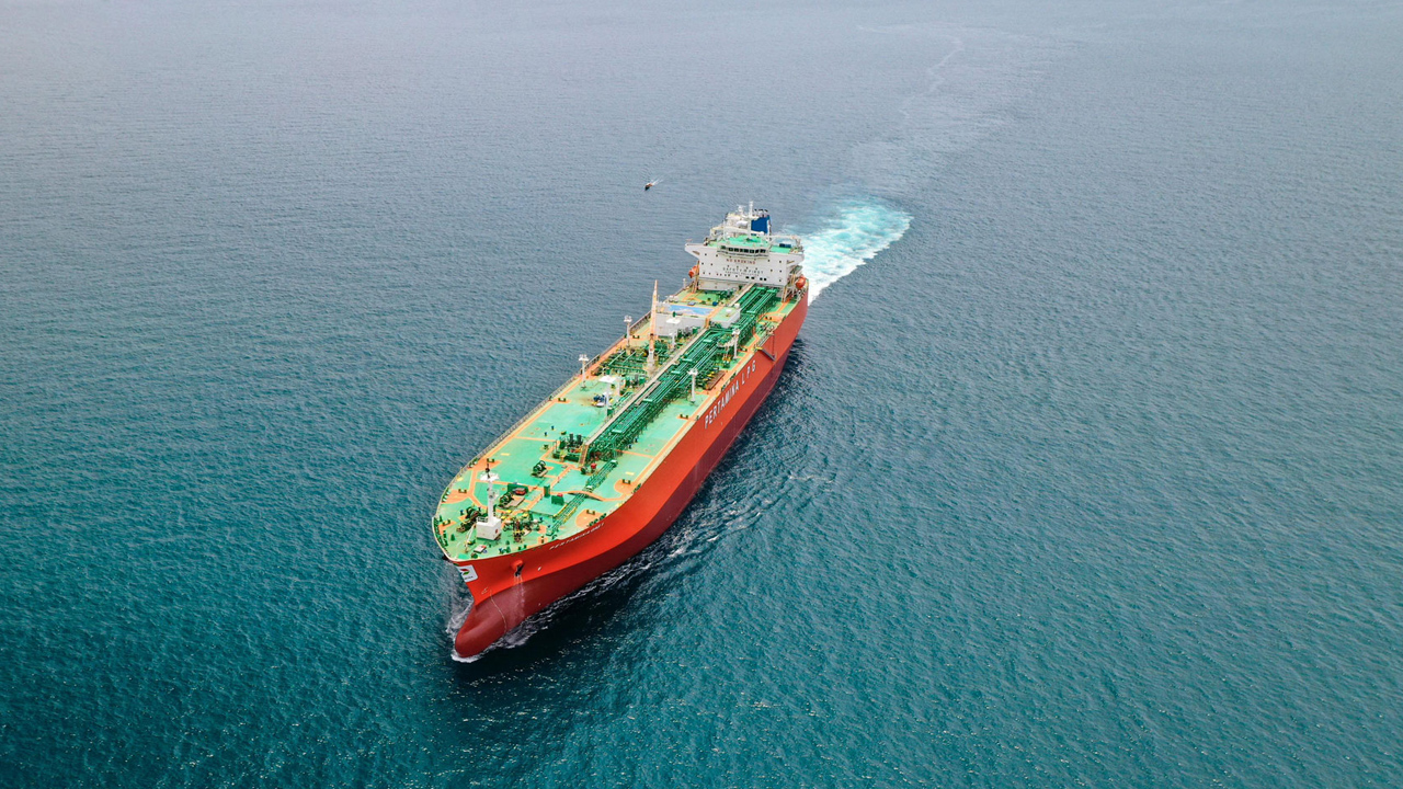 AS-Iran Sepakati Gencatan Senjata, Selat Hormuz Dibuka: Harga Minyak Berpotensi Turun?