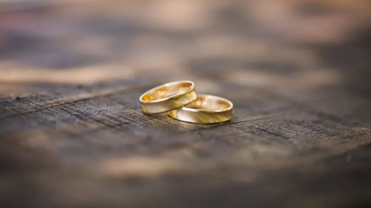 Terbaru Harga Emas 22 Karat Hari Ini 17 Oktober 2025, Cek Harga Emas Antam