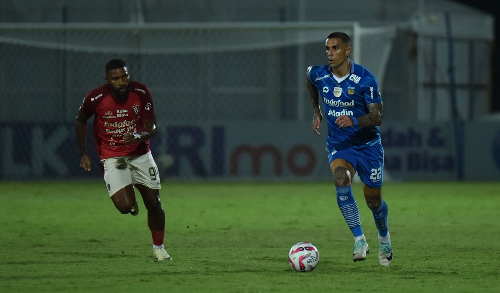 Bek Spanyol Tak Sabar Bela Persib di Leg Kedua Semifinal Liga 1 Lawan Bali United: Kami Pantas Menang