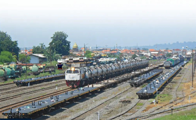 Stasiun dengan Jalur KA Terbanyak Bukan di Jakarta Apalagi Tasikmalaya, Silakan Cek di Sini